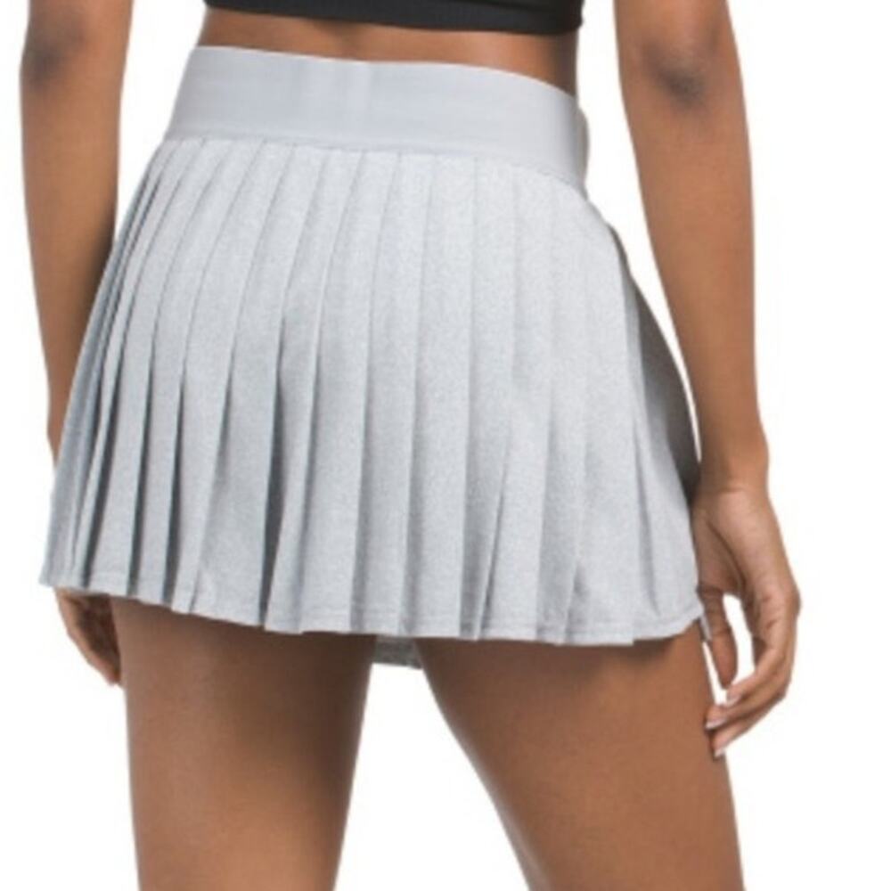 NWT Kyodan Silver Women's Pleated Elastic Waist Built-in Shorts Tennis Skort L